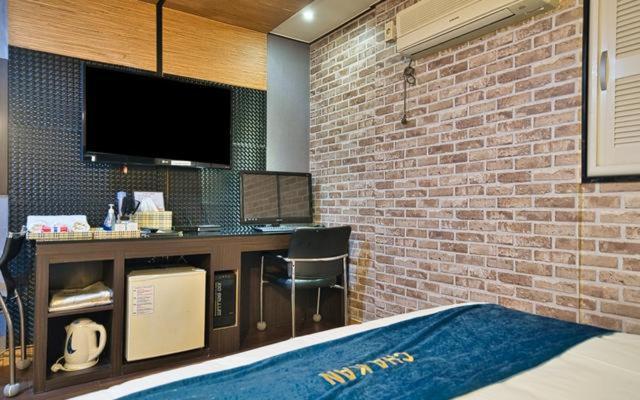 Chakan Hotel جونسان المظهر الخارجي الصورة